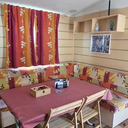 Kemp Cosy Pour 6 Personnes *