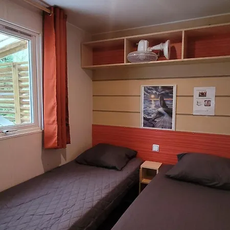 Cosy Oasis Tropic'nature Pour 6 Pers - - 3 Etoiles キャンプ場 Ivry-la-Bataille